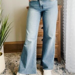 JAG 70s style jeans Wide Leg mid Rise Distressed Sz.2 Inseam 30” blue